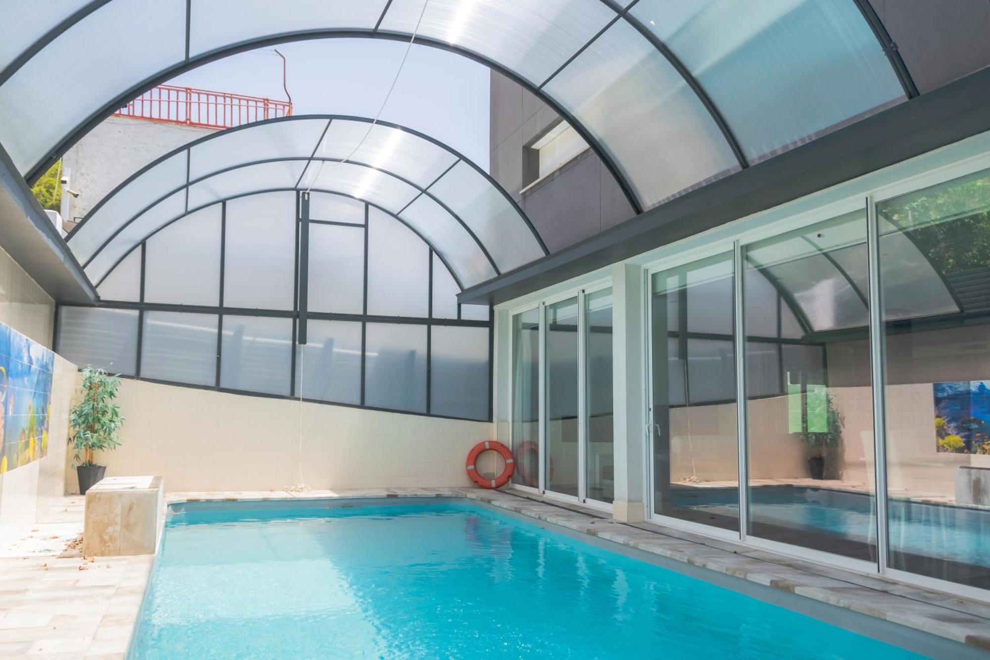 Luxurious Villa Marly II كاستيلديفيلس المظهر الخارجي الصورة