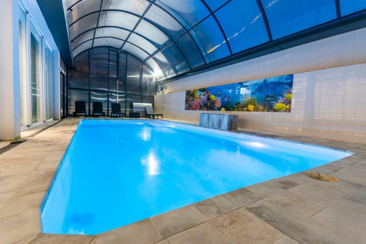 Luxurious Villa Marly II كاستيلديفيلس المظهر الخارجي الصورة